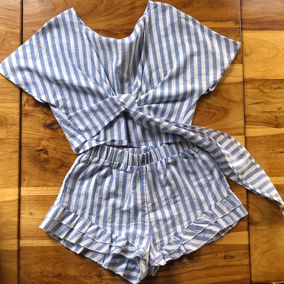 SHEIN Tops - SHEIN Crop Top + Shorts Set